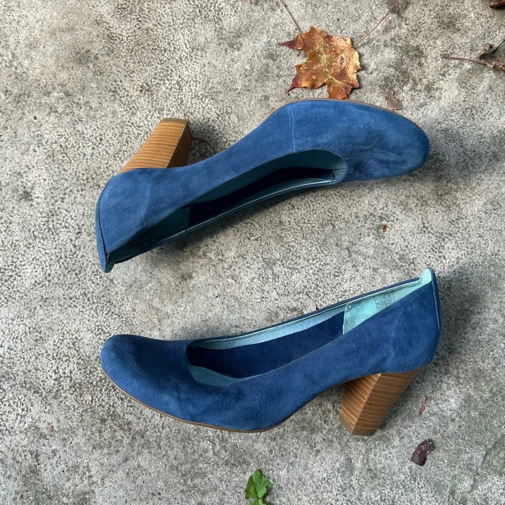 Marc The Art of Walking Blue Suede Shoes, size 9.5 - Picture 5 of 9